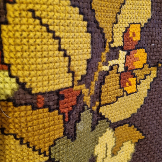 Vintage Scandinavian Woven Tapestry – Autumn Leaves Nordic Wall Art