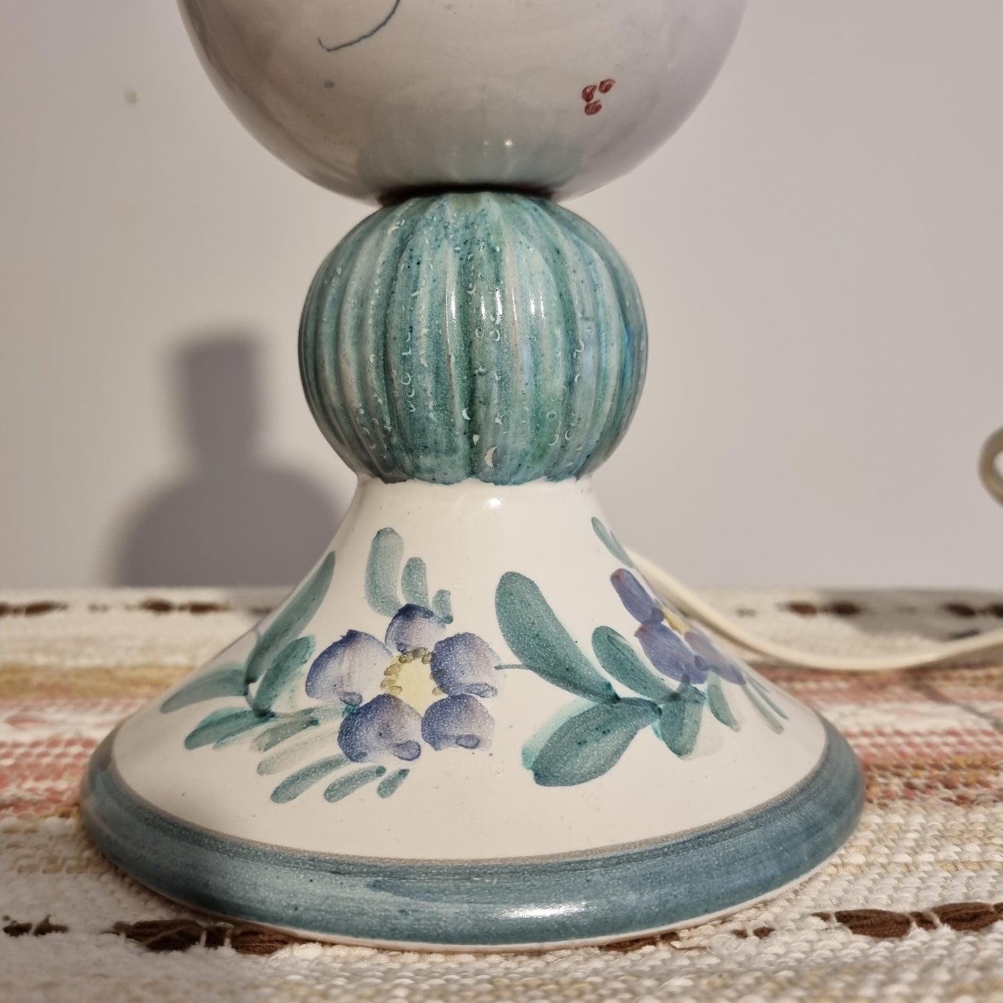 Hand-Painted Swedish Ceramic Table Lamp – Folk Art Charm