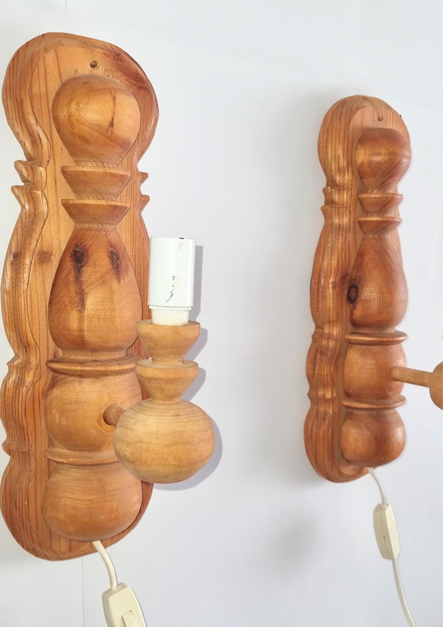 Vintage Pine Wood Wall Sconces – Scandinavian Retro Lamp Pair, 1970s with authentic vintage charm and timeless design appeal