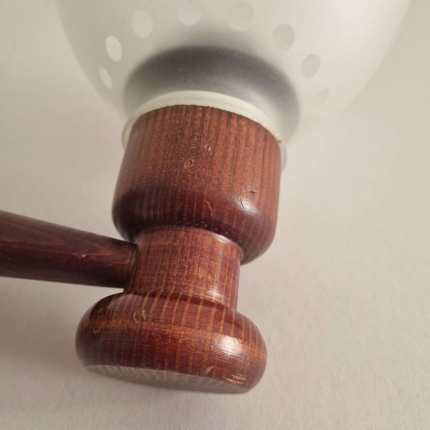 Scandinavian Wooden Wall Lamp – Vintage 1960s-70s Rotating Arm with Frosted Glass Shade, authentic vintage charm.