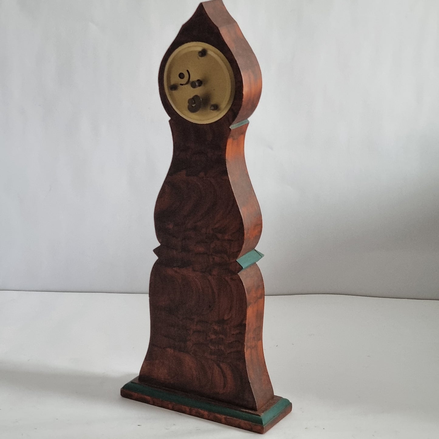 Vintage Swedish Mora Wooden Table Clock – Hand-Painted Folk Art with authentic vintage charm and Scandinavian mid-century modern style.