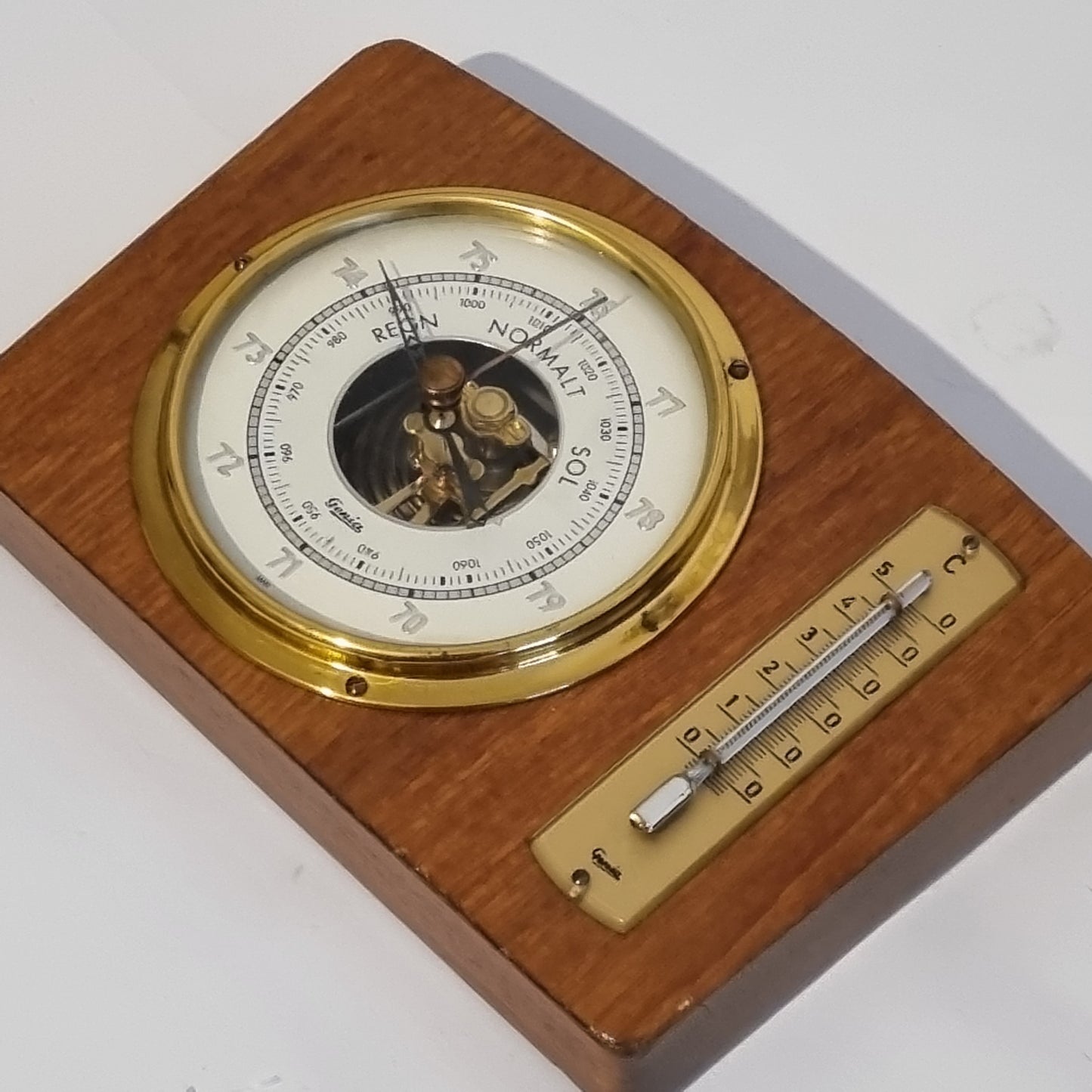 Genia Vintage Barometer & Thermometer – Scandinavian Teak Wood with authentic vintage charm and timeless Scandinavian mid-century design.