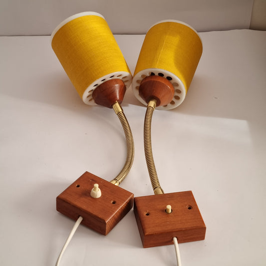 Pair of AWF Teak Gooseneck Wall Lamps – Arnold Wiig Fabrikker, Norway 1950s, authentic vintage teak, timeless charm