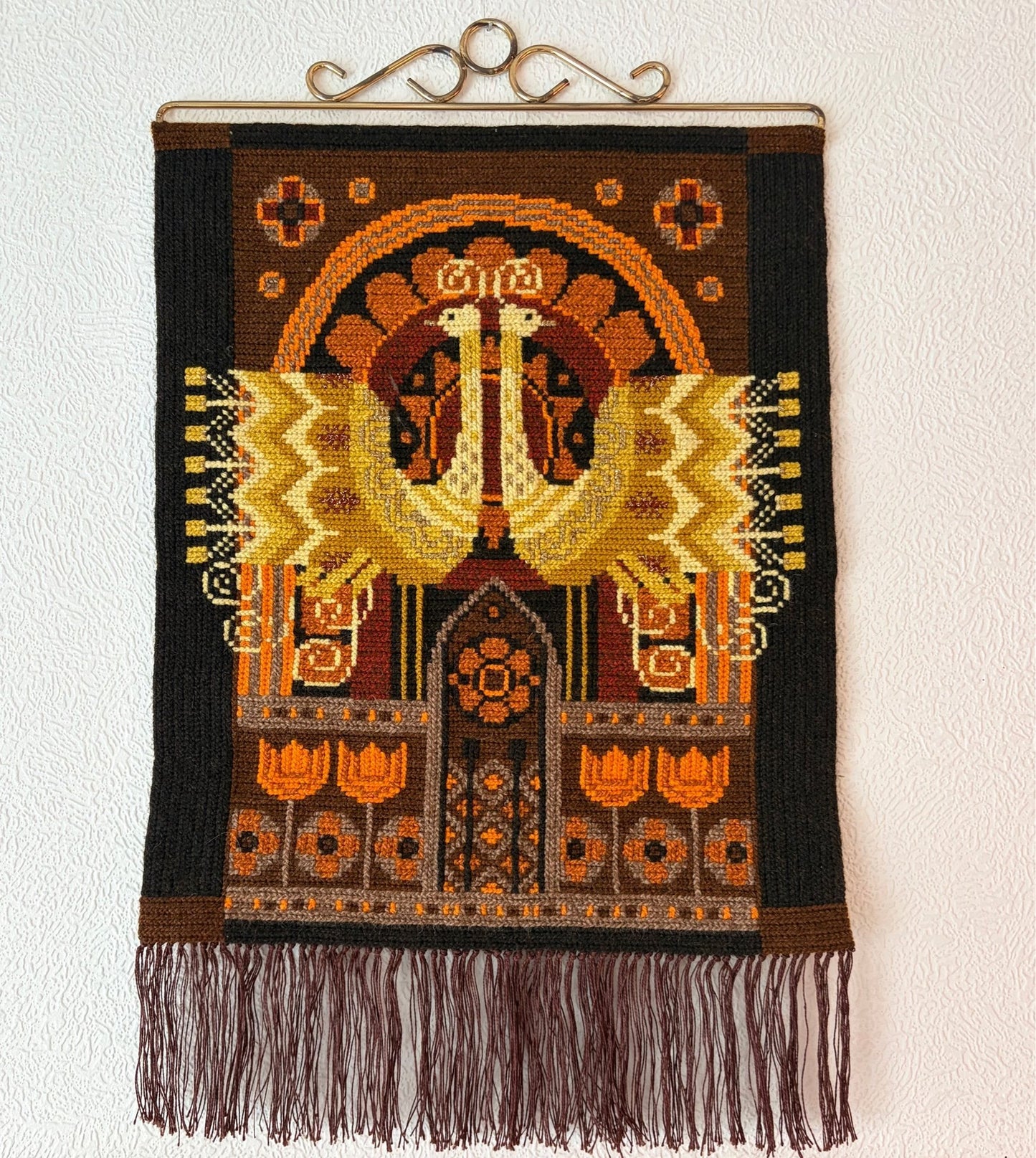 Wool Wall Hanging Folk Art Birds Arch Fringe – Scandinavian 1970s showcasing timeless charm in vintage Scandinavian folk art design.