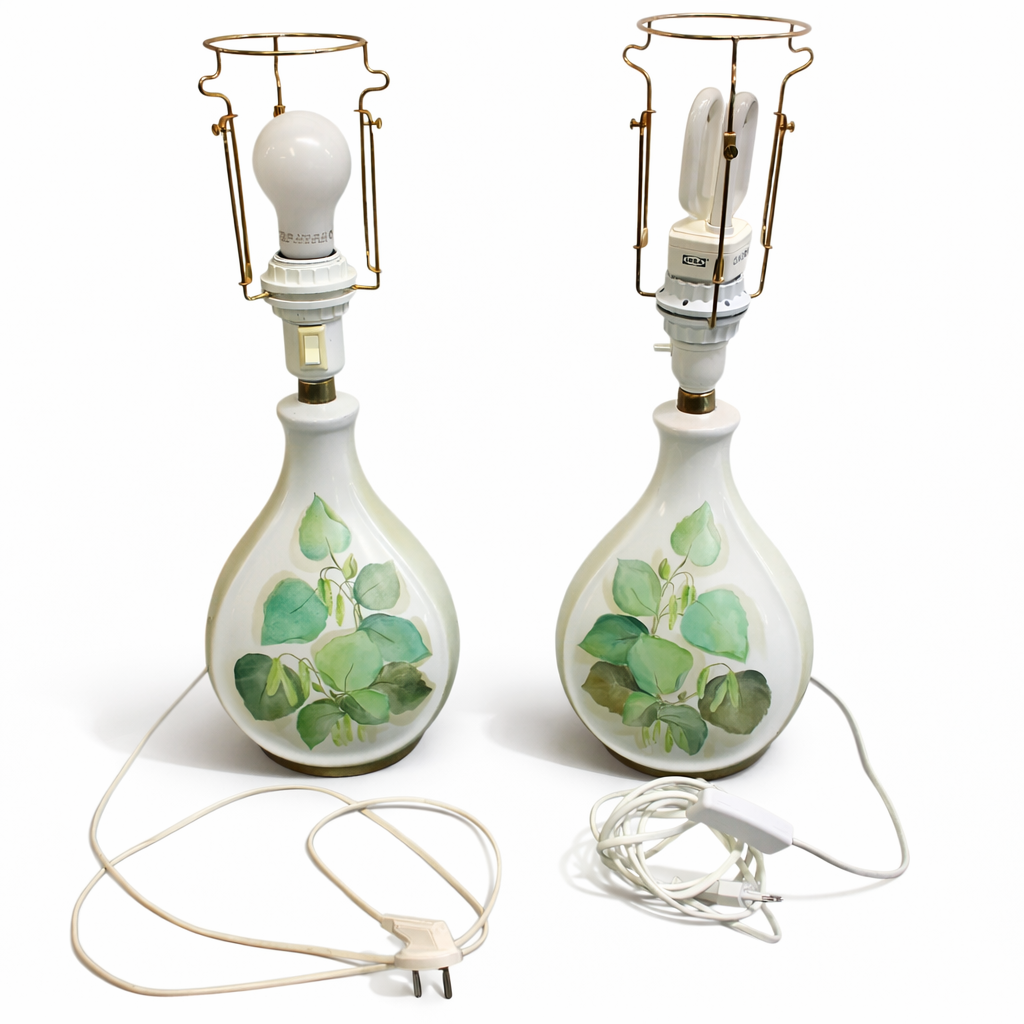 Vintage Alka Kunst Kaiser Porcelain Table Lamps – Botanical Floral Pair, Germany 1982, authentic vintage timeless charm