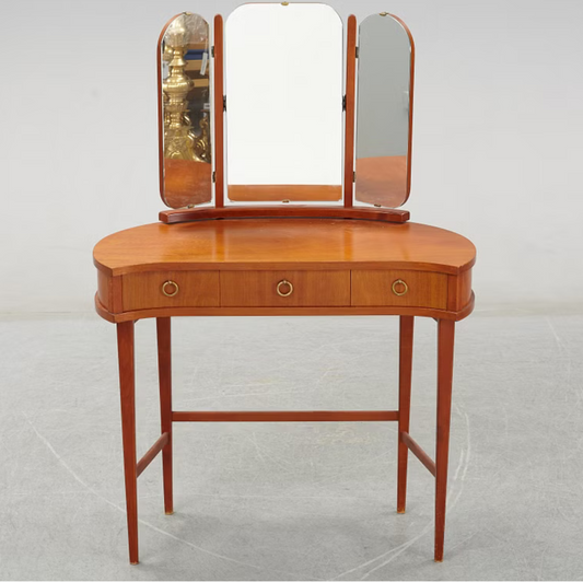 Scandinavian Mahogany Kidney Dressing Table with Triptych Mirror – 1950s, authentic vintage timeless charm piece