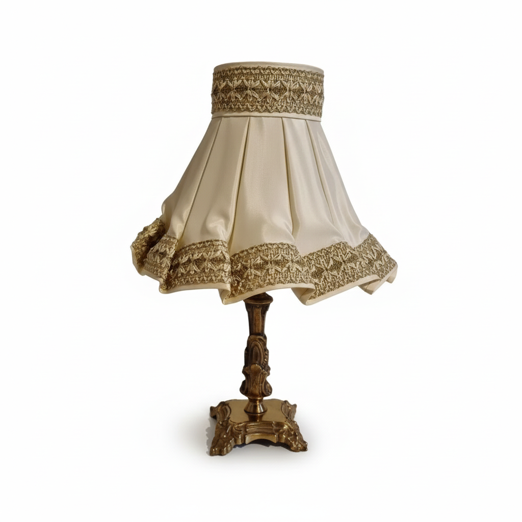 Vintage brass table lamp with pleated shade – ornate baroque style lighting, original piece with intricate decorative details