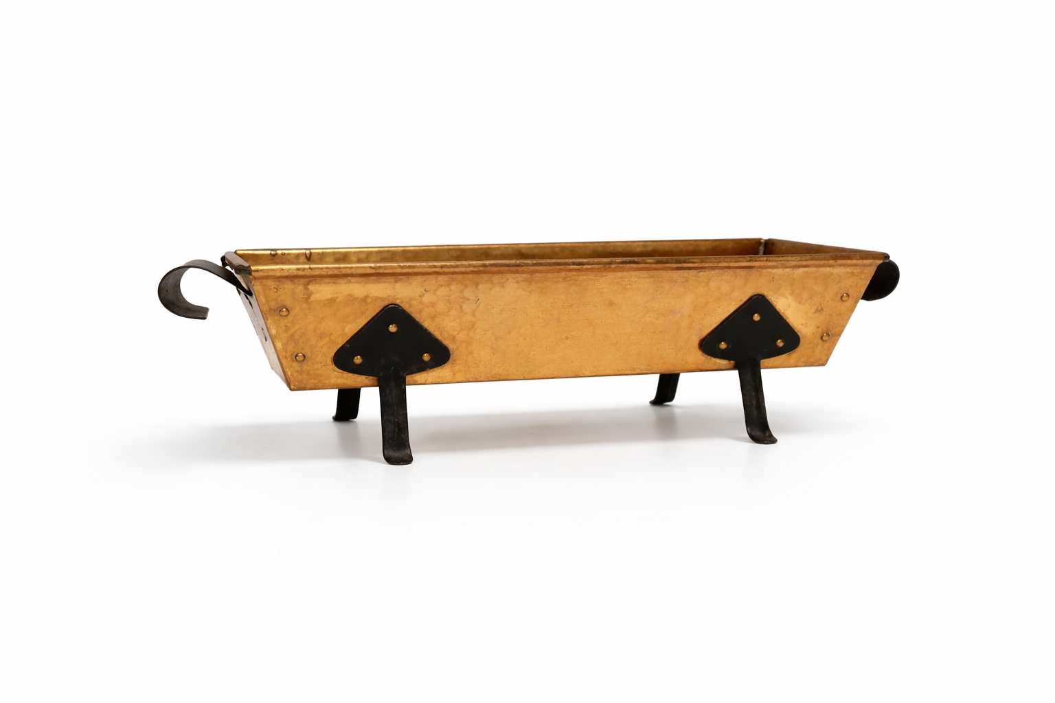 Vintage Hammered Copper Advent Candle Tray – 4 Pillar Candles, Iron Legs & Handles with timeless charm and authentic vintage style.