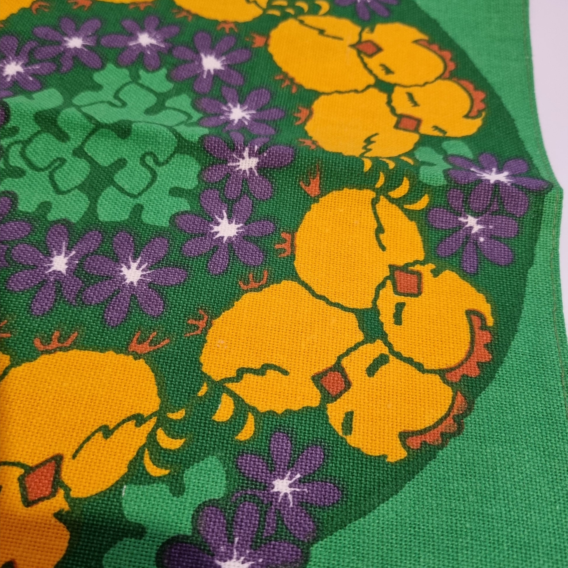 Vintage Easter cotton cocktail napkins – set of 3 with yellow chicks and purple flowers for timeless charm and Scandinavian mid-century style