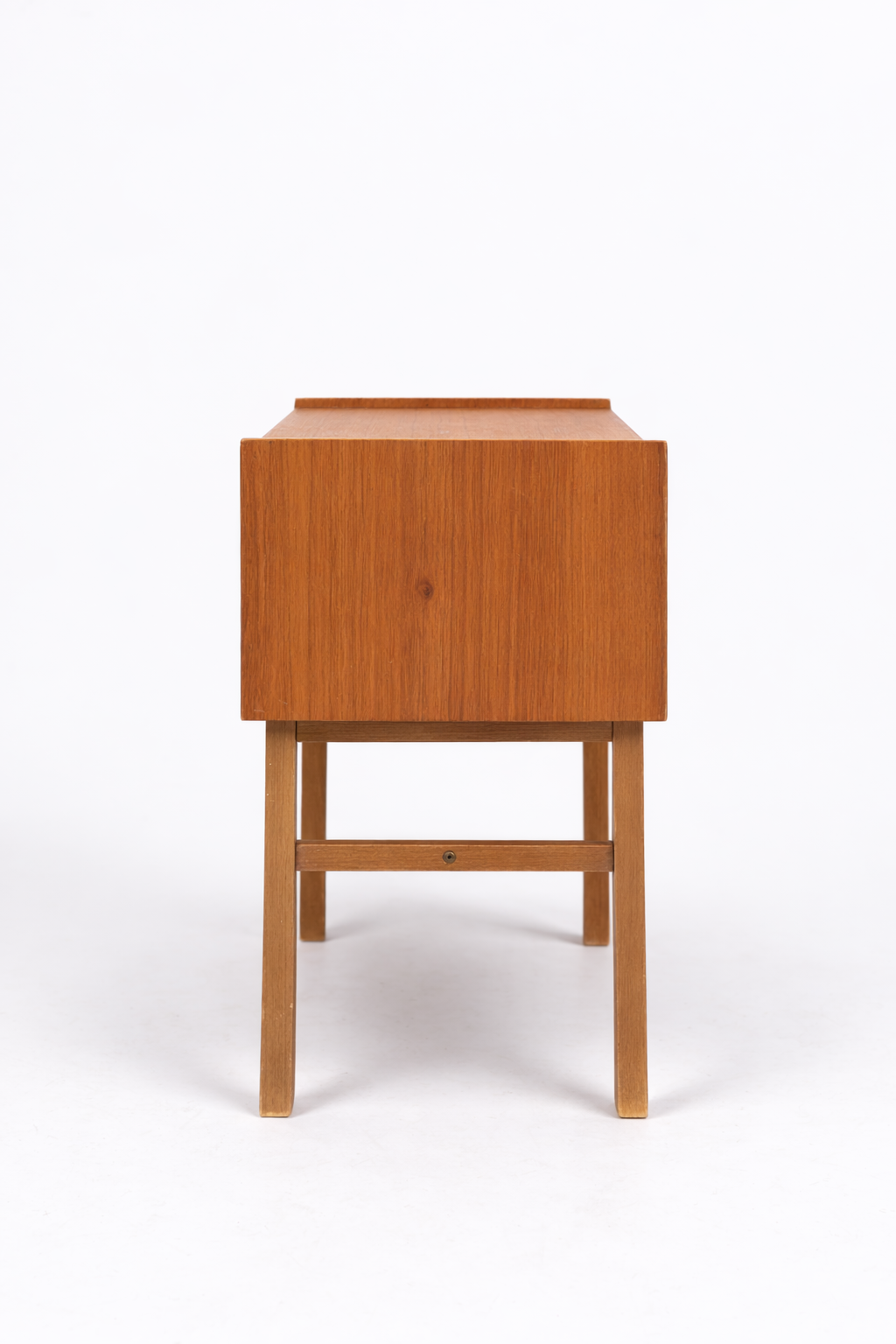 Vintage 1960s Teak Side Table with Drawers – Scandinavian Mid-Century Modern showcasing authentic vintage timber with timeless charm