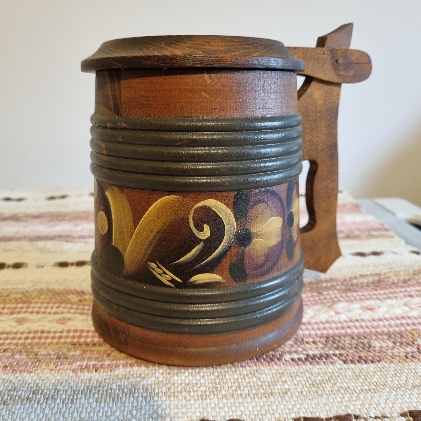 Vintage Hand Painted Rosemåling Mug: Swedish Folk Art Wooden Beer Stein