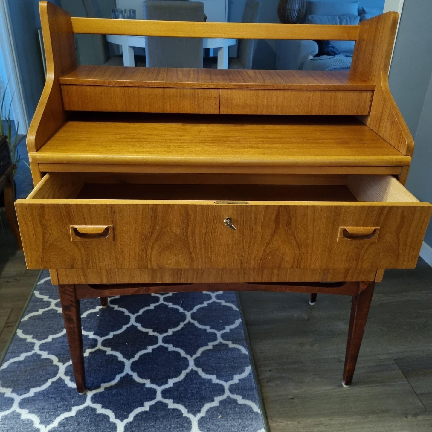 Mid-Century Modern Teak Sideboard Bar Cabinet – Arne Wahl Iversen Scandinavian Design vintage teak furniture storage bar unit