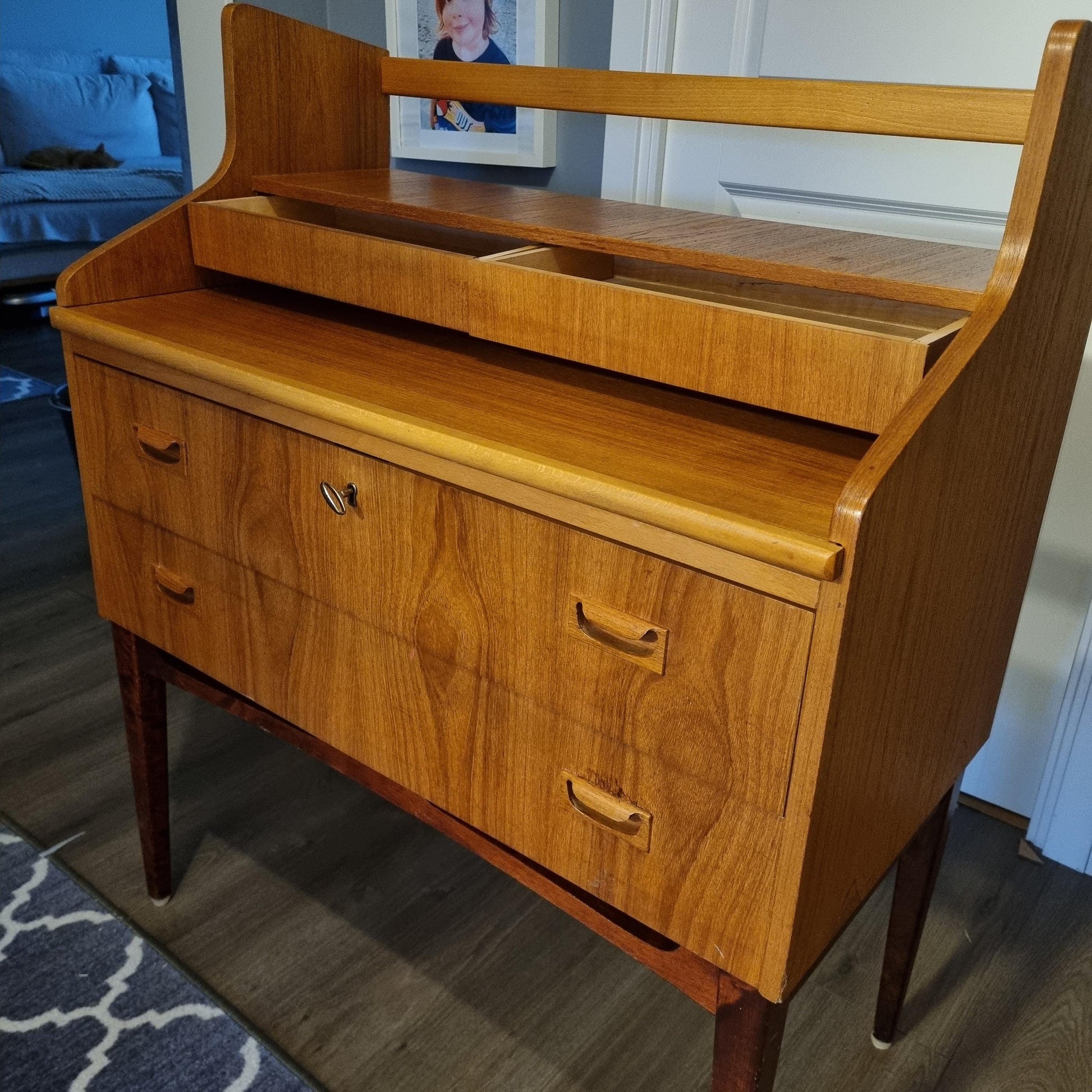 Mid-Century Modern Teak Sideboard Bar Cabinet – Arne Wahl Iversen Scandinavian Design with clean lines and wood finish