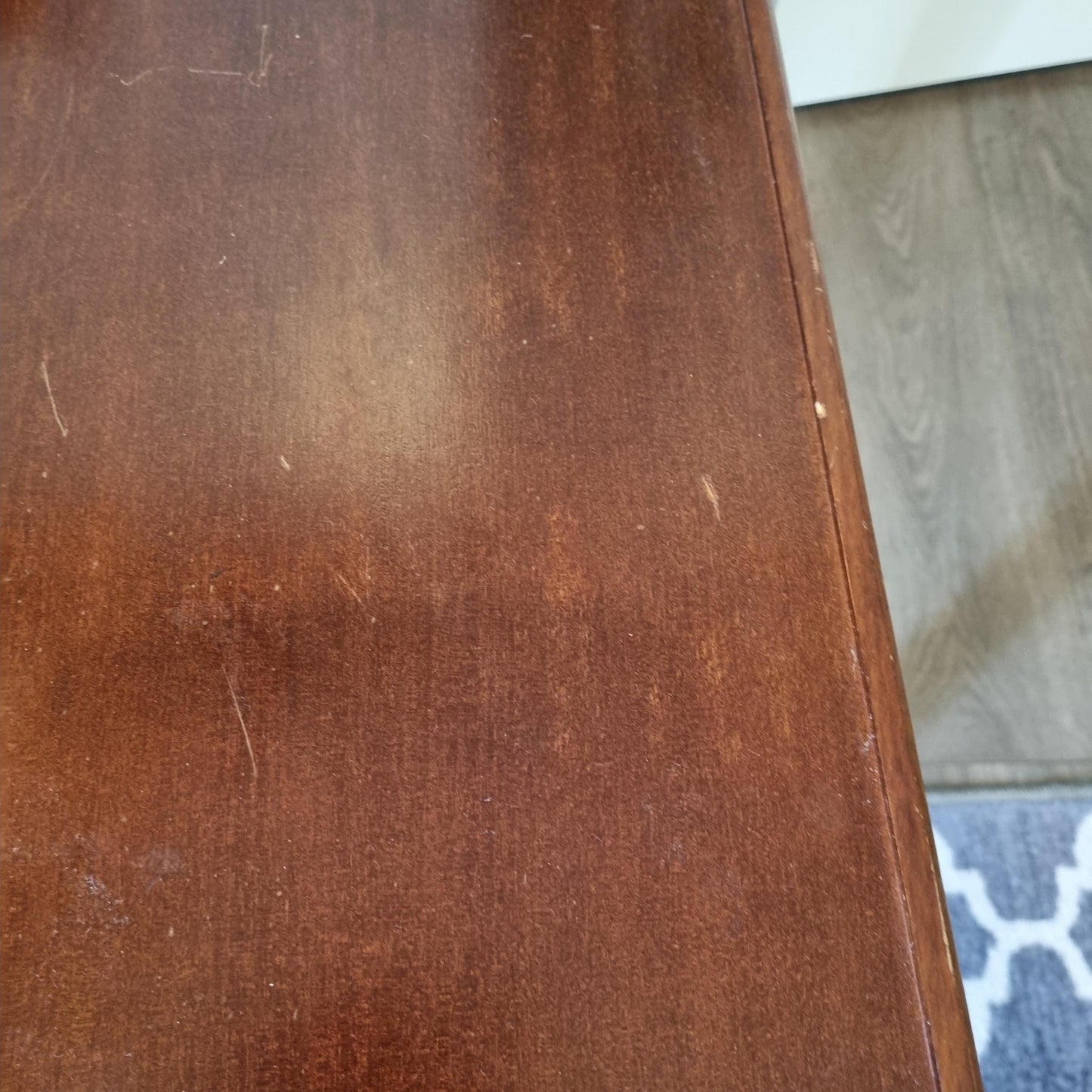 Vintage Gossip Bench with Drawer – Elegant Entryway Seat / Vanity Chair-Telefon bench showing wood surface with light wear marks and vintage finish.