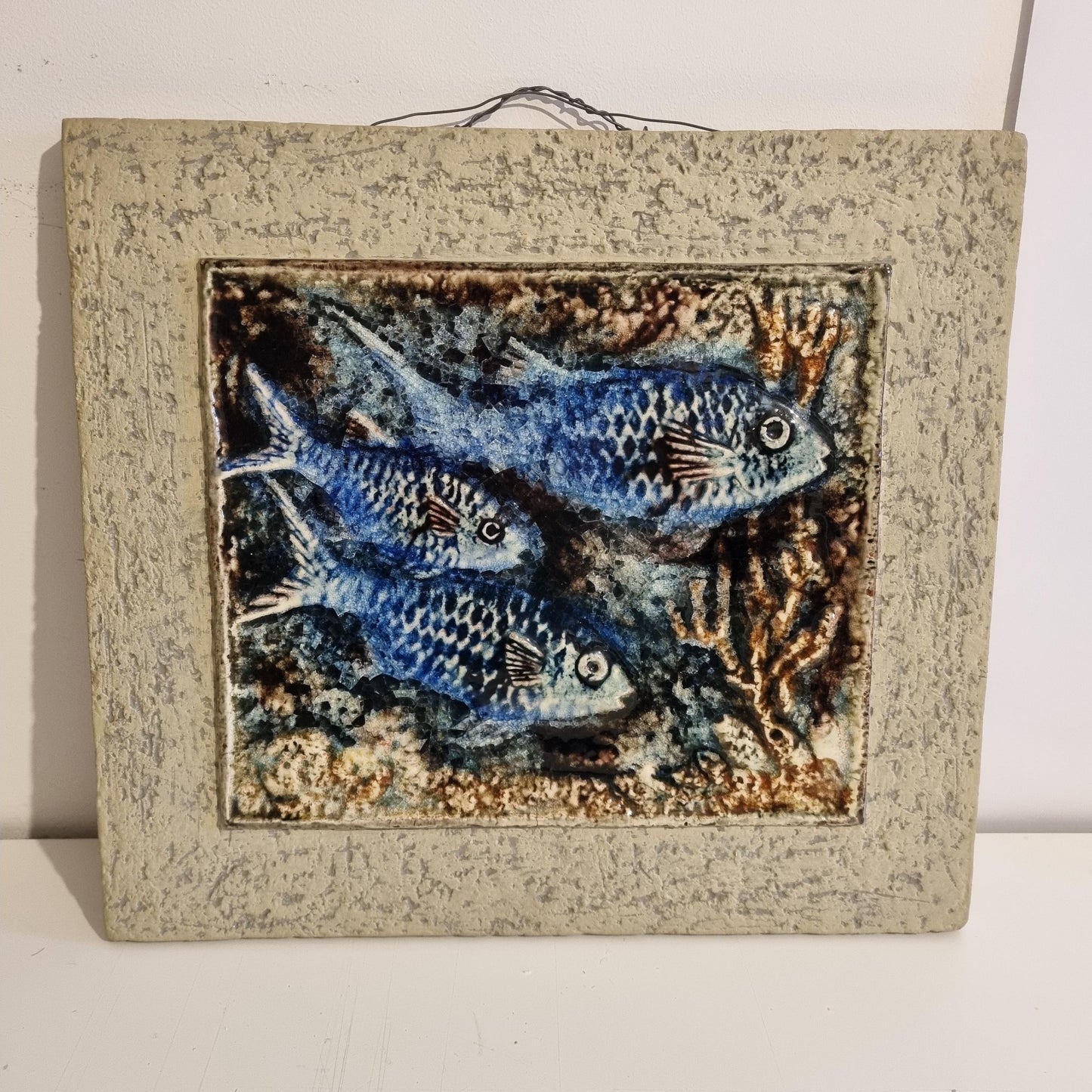 Karlsruher Majolika Ceramic Wall Plaque – Handcrafted Germany 1950s with three blue fish and coral motif vintage design