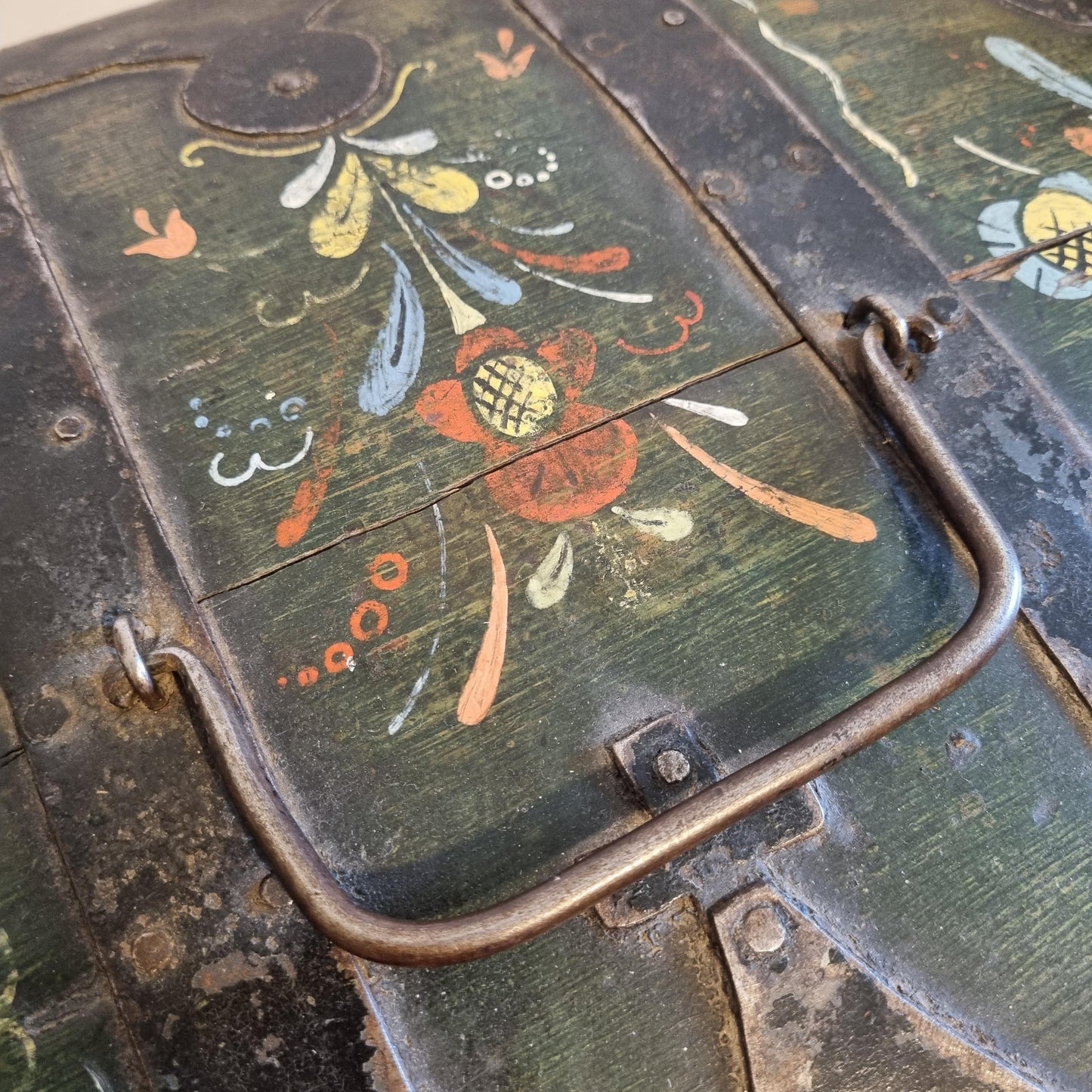 Antique Swedish Folk Art Vedding  Box,  Kurbits Painting, 19th Century Scandinavian  Bentwood Box, Rosemaling Chest
