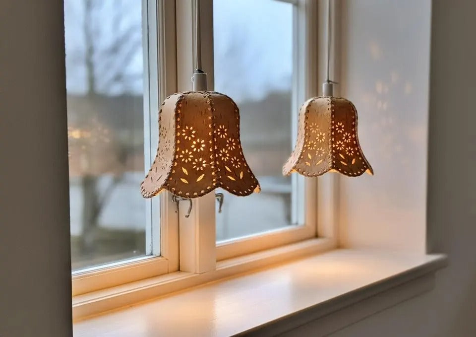 Vintage Scandinavian Birch Bark Hanging Lamp – Hand-Carved, Woven & Stitched Pendant Light with timeless charm and authentic vintage design