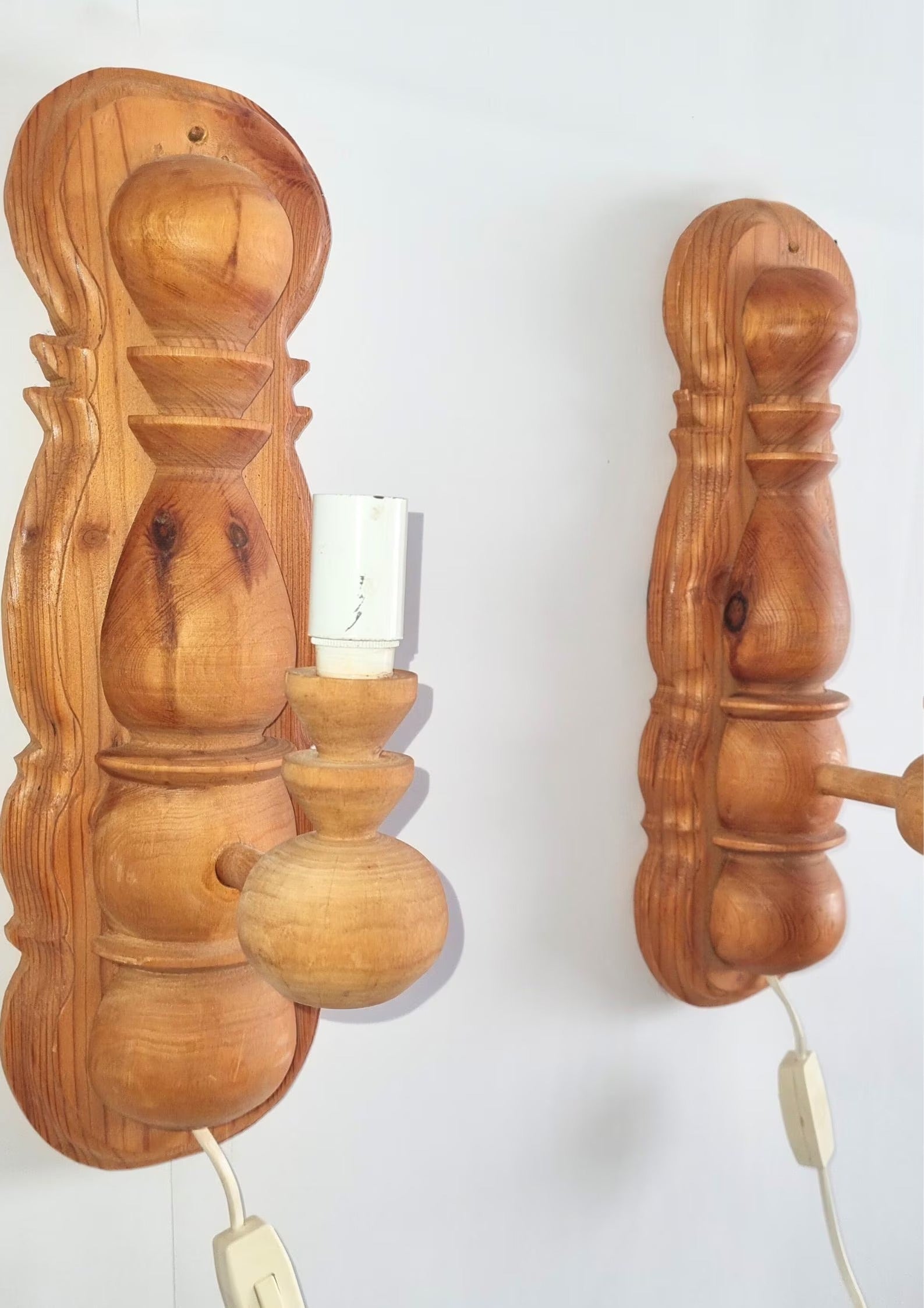 Vintage Pine Wood Wall Sconces – Scandinavian Retro Lamp Pair, 1970s with authentic vintage charm and timeless design appeal