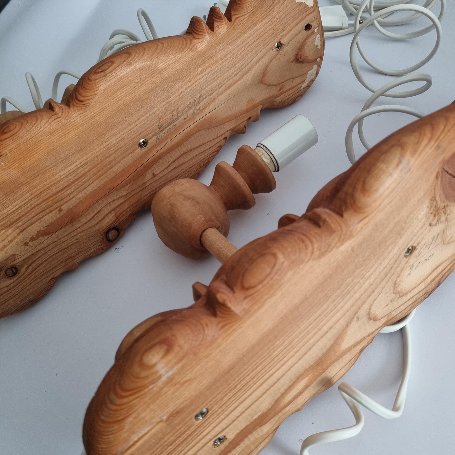 Vintage Pine Wood Wall Sconces – Scandinavian Retro Lamp Pair, 1970s, authentic vintage with timeless charm.