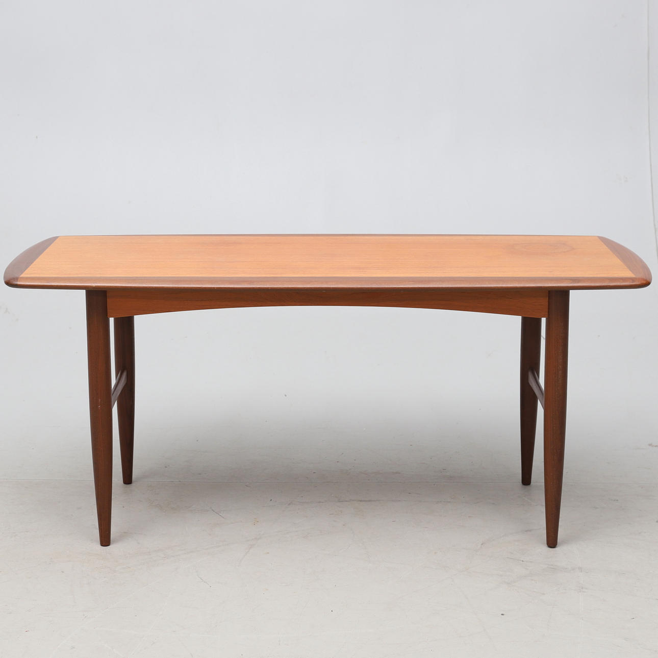 Vintage Teak Coffee Table – 1960s Scandinavian Mid Century Modern